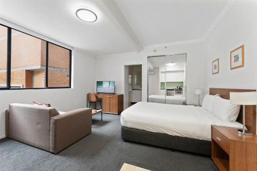 APX Darling Harbour image 23